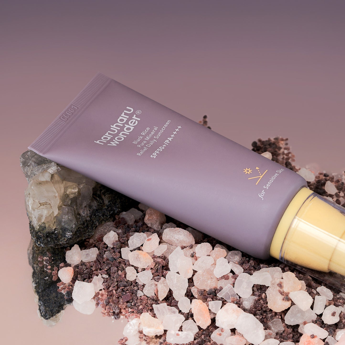 Black Rice Pure Mineral Relief Daily Sunscreen Unscented SPF50+ 50ml – Cruelty-Free | Hanara