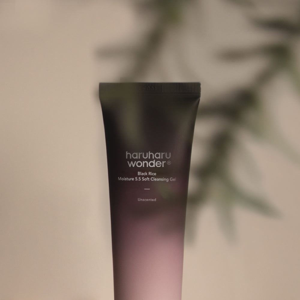 Black Rice Moisture 5.5 Soft Cleansing Gel 100ml – Cruelty-Free | Hanara