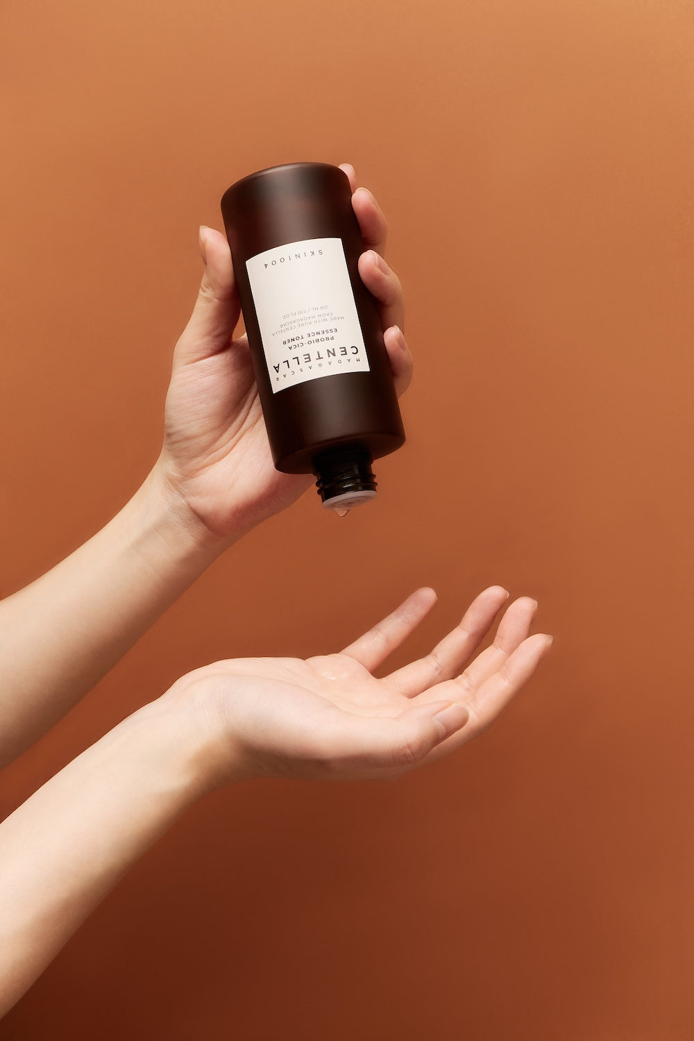 Madagascar Centella Probio-Cica Essence Toner 210ml – Cruelty-Free | Hanara