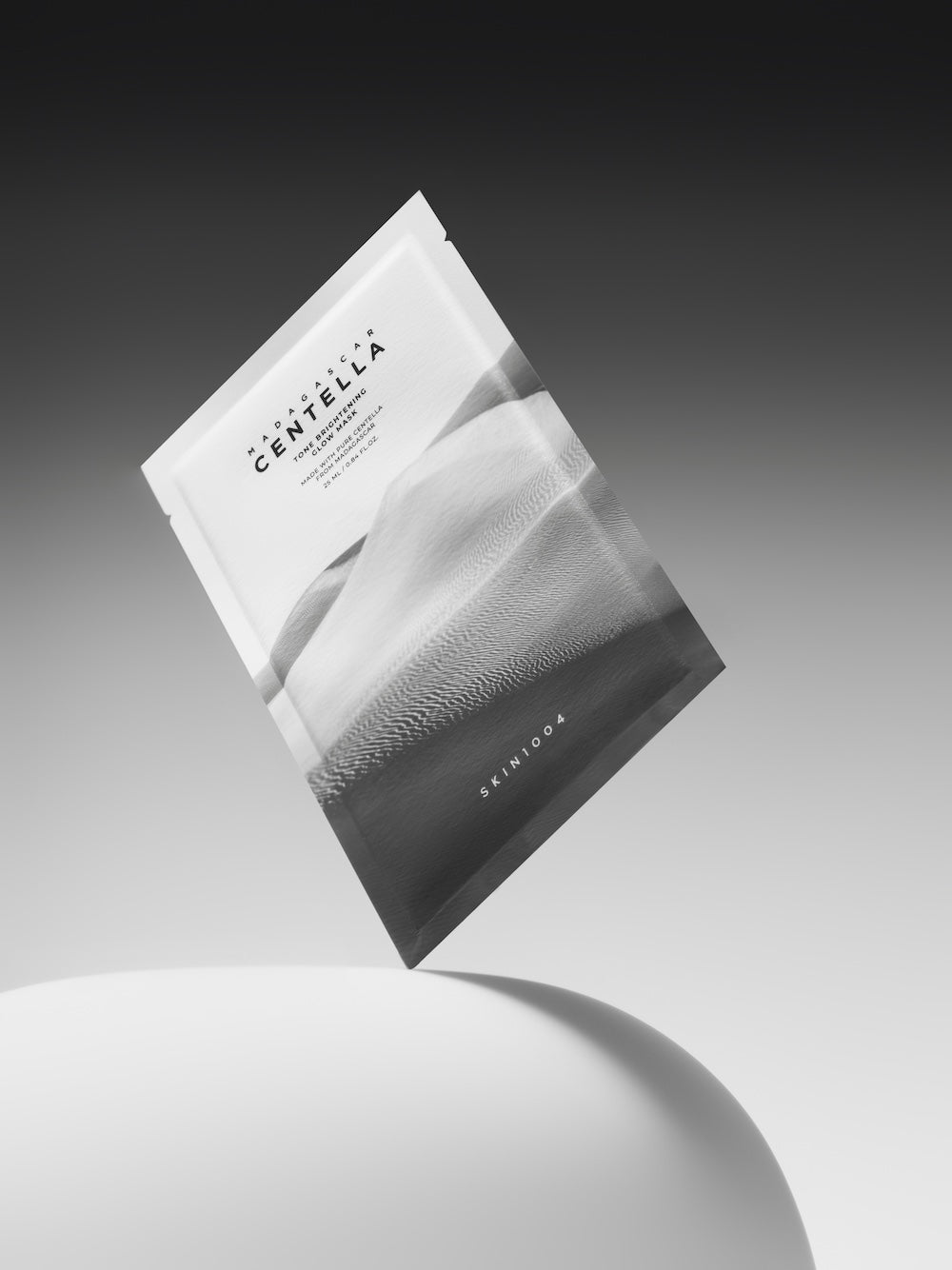 Madagascar Centella Tone Brightening Glow Mask – Cruelty-Free | Hanara