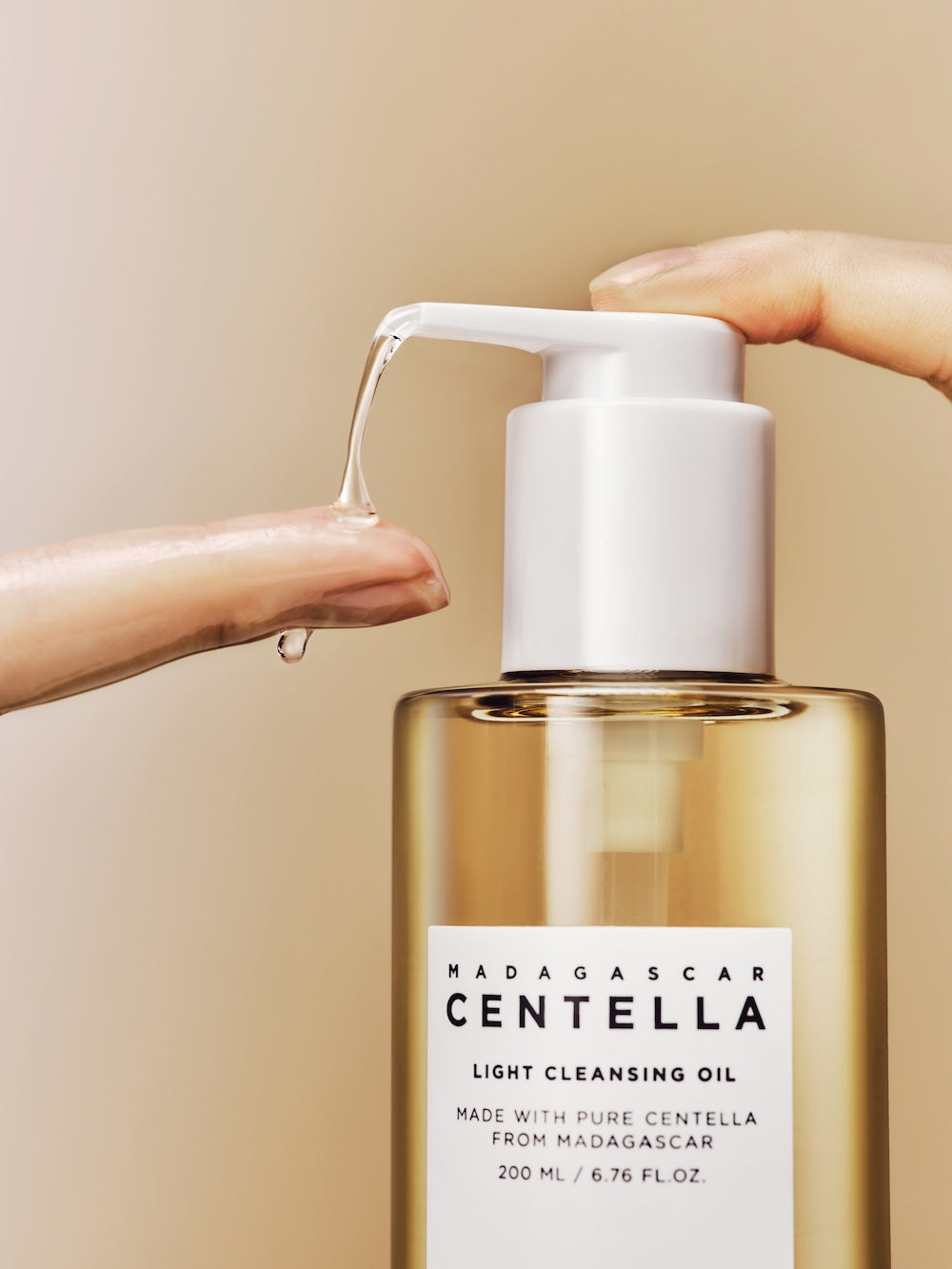 Madagascar Centella Light Cleansing Oil – Cruelty-Free | Hanara