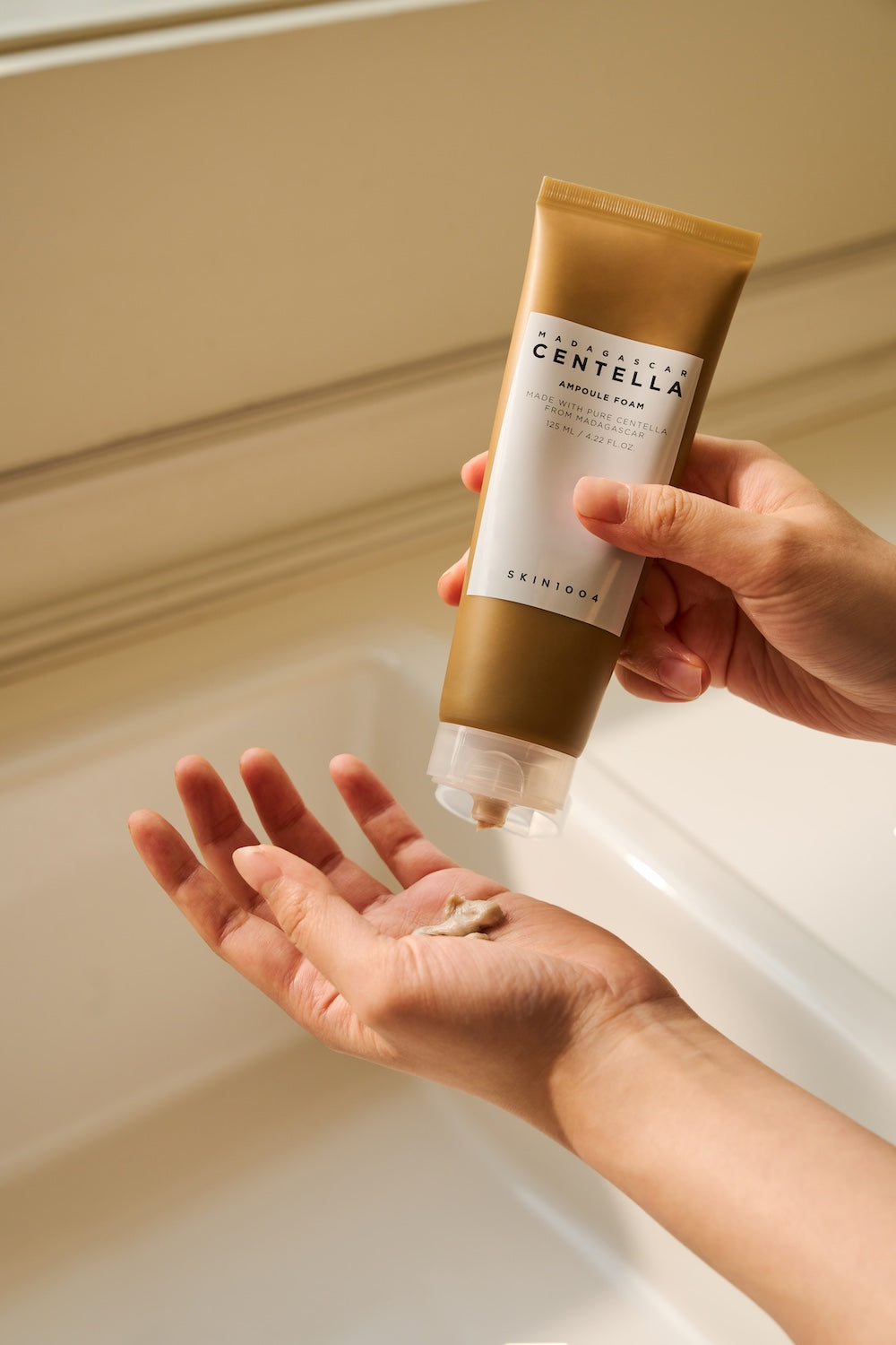 Madagascar Centella Ampoule Foam – Cruelty-Free | Hanara