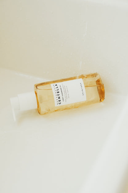 Madagascar Centella Light Cleansing Oil – Cruelty-Free | Hanara